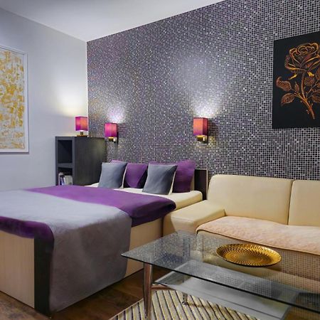 Easy Check In Apartments 021 Vladika 诺威萨 外观 照片