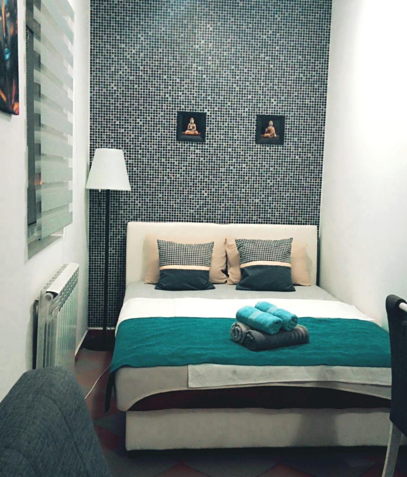 Easy Check In Apartments 021 Vladika 诺威萨 外观 照片
